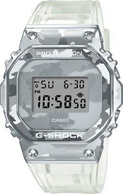 Casio GM-5600SCM-1DR Kol Saati