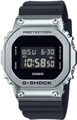 Casio GM-5600U-1DR Kol Saati