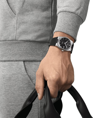 Tissot T1374071705100 Saat